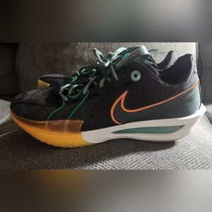 Men's Nike Black Air Zoom G.T. Cut 3 Basketball Shoes (Size 12)